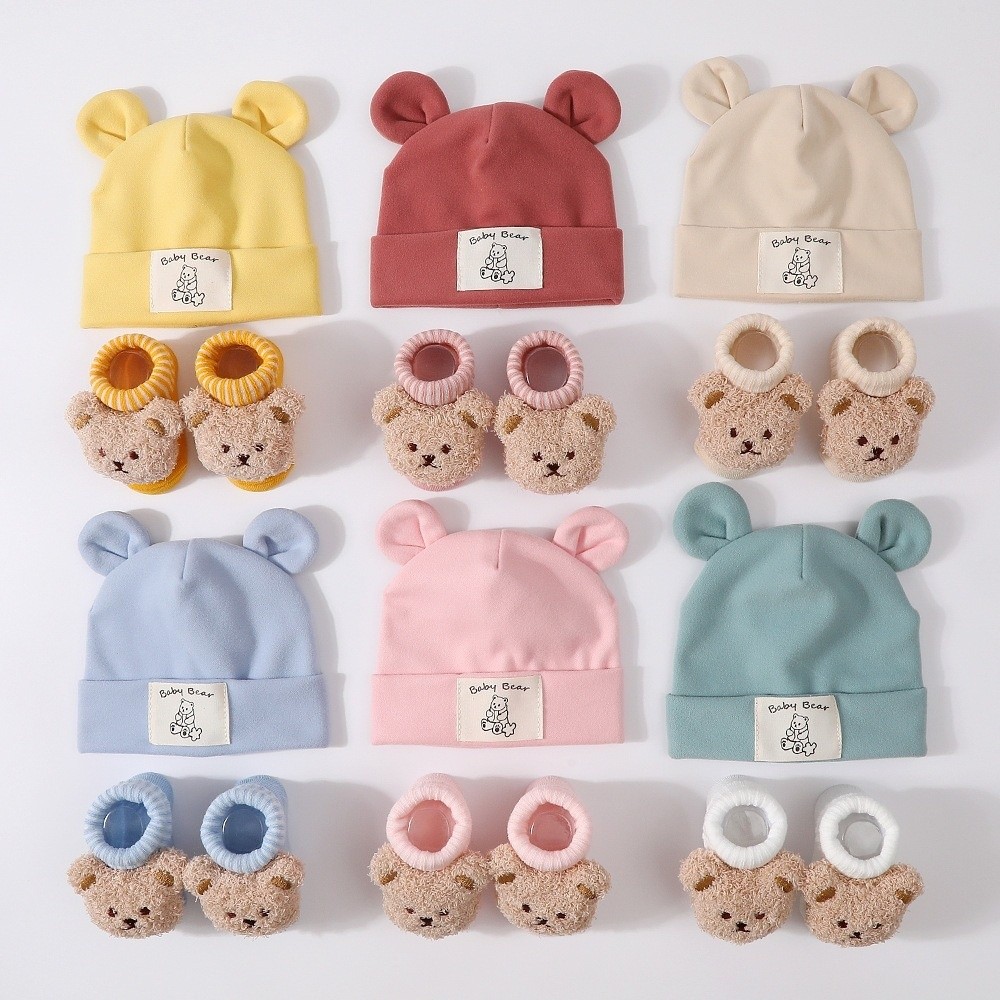 Infant Beanie Hat With Ears - 2-teiliges Set aus Baumwoll-Baby-Mütze und Socken,